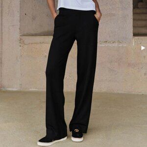 AYR The High Hopes Cool fleece travel pants (Size M, S inseam for 5'4'' & under)